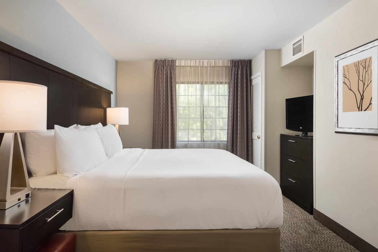 Staybridge Suites Chantilly Dulles Airport By Ihg Exterior photo