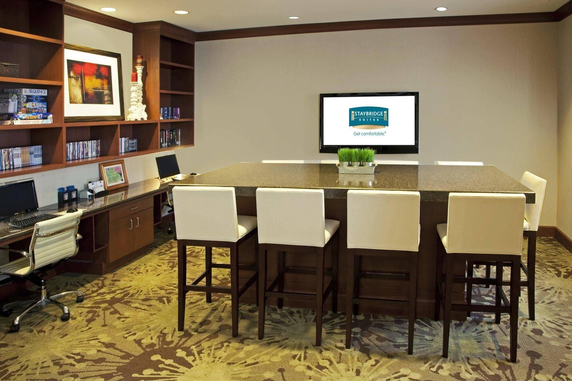 Staybridge Suites Chantilly Dulles Airport By Ihg Exterior photo